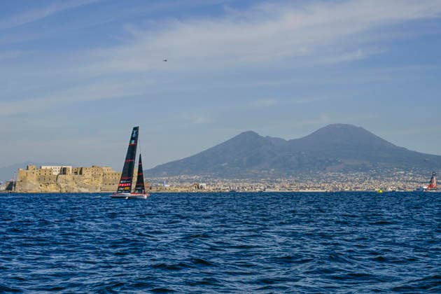 September 24, 2026, Napoli, ITALIA: Le imbarcazioni impegnate nelle prove ufficiali delle regate preliminari dell America s Cup 2027, nel golfo di Napoli, 24 settembre 2026. ANSA CIRO FUSCO - - - - - - - - - - - - - - - - - - - - - - - - - - - - - - - - - - - - - - - - - - - Boats taking part in the official trials for the preliminary races of the 2027 America™s Cup, in the Gulf of Naples, 24 September 2026. ANSA CIRO FUSCO America s Cup, Al Via Le Preregate. Abodi Sogno Inizia A Prendere Forma  - ZUMAa110 20260924_zaf_a110_029 Copyright: xCiroxFuscox