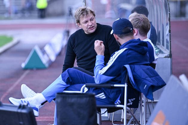 September 24, 2026, Soccer, 2026–2027 Season, Friendly Match, Rot-Weiss Oberhausen vs. FC Schalke 04, Director of Professional Soccer Youri Mulder, FC Schalke 04, Oberhausen Stadium, Lower Rhine, North Rhine-Westphalia, Germany, xRHR PHOTO YYx Copyright: KROEGER RHR-FOTOx RHR-FOTO YY