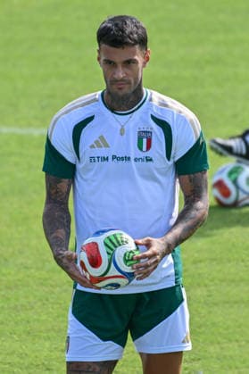 IPA88920439 - Italian player Gianluca Scamacca during TEAM ITALY - TRAINING, a UEFA Nations League soccer match in Florence, Italy, on September 24, 2026  Copyright: xLisaxGuglielmi IPAxSportx xx IPA88920439