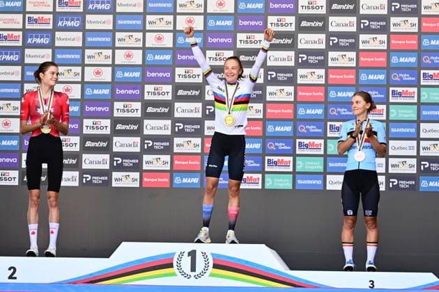 UCI 2026 Road World Championship, WM, Weltmeisterschaft Montreal 24 09 2026 MONTREAL, CANADA - SEPTEMBER 24 : silver medal Holmgren Isabella (CAN), gold medal Chladonova Viktoria (SVK), bronze medal Moors Fleur (BEL) pictured during the podium ceremony of the Women U23 cycling road race of the 2026 UCI Road World Championships 93th edition an UCI World Championships cycling race of 134 km with start in Montreal and finish in Montreal on September 24, 2026 in Montreal, Canada, 24 09 2026 Montreal Canada  Copyright: xPeterxDexVoechtx