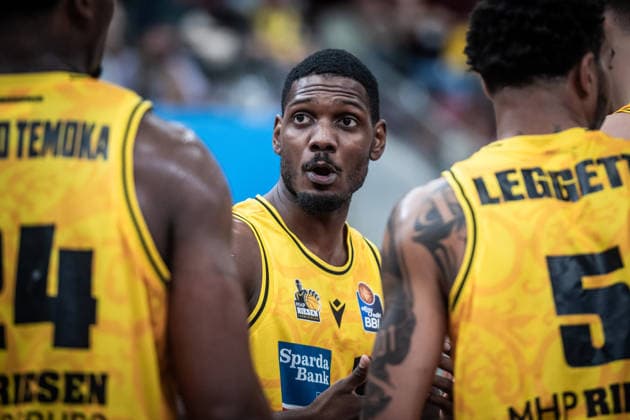 Darius Perry, MHP Riesen Ludwigsburg, 11 GER, MHP Riesen Ludwigsburg vs. Rostock Seawolves, Basketball Bundesliga, easycredit BBL, Matchday 2, 2026–2027 Season, September 24, 2026, GER, MHP Riesen Ludwigsburg vs. Rostock Seawolves, Basketball Bundesliga, easycredit BBL, Matchday 2, 2026–2027 Season, September 24, 2026, Ludwigsburg Copyright: xSandyxDinkelackerx EP_SDR