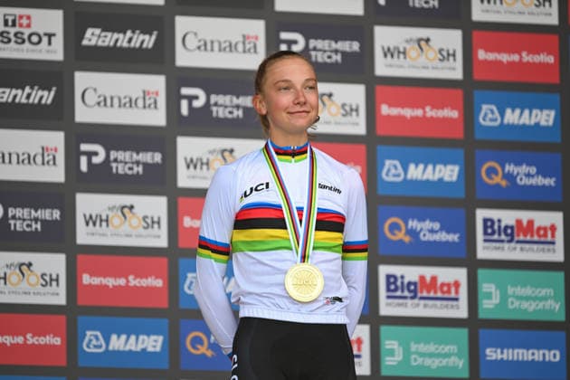 2026 UCI Road World Championships Picture by Zac Williams SWpix.com - 24 09 2026 - Cycling - 2026 UCI Road World Championships - MontrÃ al, Canada - Women Under 23 Road Race Podium - Viktoria ChladoÅˆova (Slovakia) wins the Gold Medal to become World Champion Copyright: x xSWpix.comx(t axPhotographyxHubxLtd)xZacxWilliams SWpix.comx SWP-3521-2637