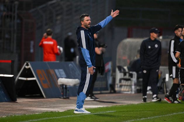 Tim Hoogland, assistant coach of FC Schalke 04, coached the team on behalf of head coach Miron Muslic on September 24, 2026, 2026–2027 soccer season, friendly match, Rot-Weiss Oberhausen vs. FC Schalke 04, Oberhausen, Niederrheinstadion, North Rhine-Westphalia, Germany Team2