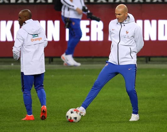 France complete preparations for UEFA Nations League match against Turkiye ISTANBUL, TURKIYE - SEPTEMBER 24: Head coach Zinedine Zidane of France leads a training session at the TFF Hasan Dogan National Teams Camp and Training Facilities ahead of their UEFA Nations League A Group 1 match between Turkiye and France in Kocaeli, Turkiye, September 24, 2026. Ali Atmaca Anadolu Kocaeli Turkey. Editorial use only. Please get in touch for any other usage.  Copyright: x2026xAnadoluxAlixAtmacax