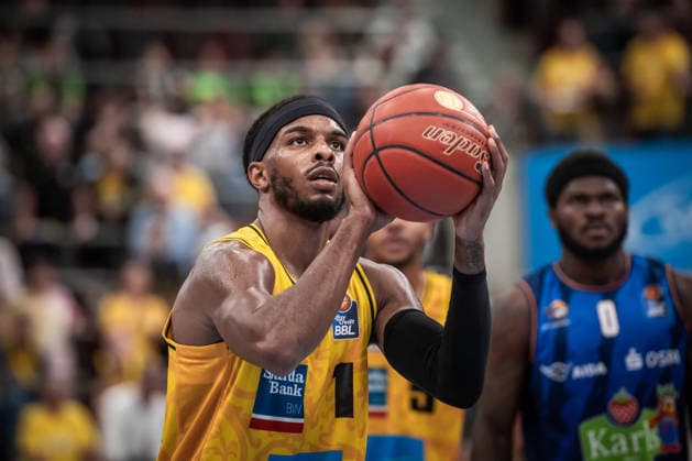 Justin Kier, MHP RIESEN Ludwigsburg, 1 free throw (GER), MHP Riesen Ludwigsburg vs. Rostock Seawolves, Basketball Bundesliga, easycredit BBL, Matchday 2, 2026–2027 season, September 24, 2026 GER, MHP Riesen Ludwigsburg vs. Rostock Seawolves, Basketball Bundesliga, easycredit BBL, Matchday 2, 2026–2027 season, September 24, 2026 Ludwigsburg Copyright: xSandyxDinkelackerx EP_SDR