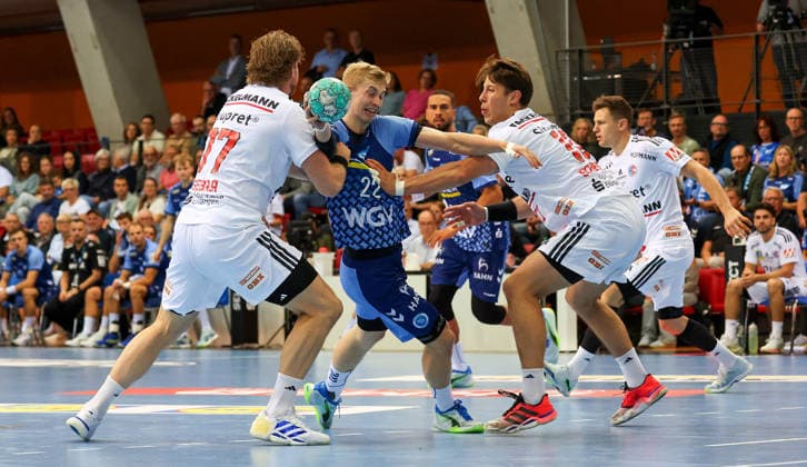 September 24, 2026, Germany, Stuttgart, DHB Cup 2026–2027 Season, TVB Stuttgart vs. HC Erlangen, from left: Maciej Gebala (HCE), Torben Matzken (TVB), Florian Scheerer (HCE)