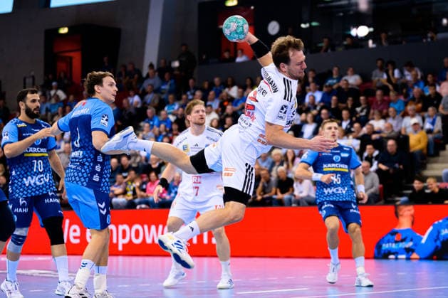 Stuttgart HBL 26 27 DHB Cup TVB Stuttgart HC Erlangen Frieder Bandlow HC Erlangen Stuttgart Scharrena Baden-Württemberg Germany