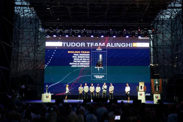 THE LOUIS VUITTON 38TH AMERICA™S CUP PRELIMINARY REGATTA, NAPLES Alinghi teams during the presentation team on stage on the seafront on 24 September 2026. ABP11980 Copyright: xAntonioxBalascox