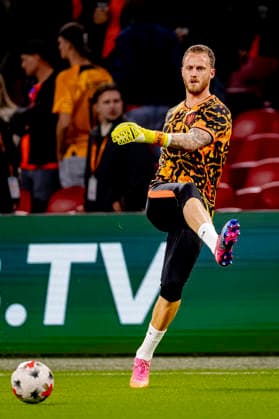 AMSTERDAM: Netherlands goalkeeper Mark Flekken during the UEFA Nations League match between the Netherlands and Germany at the Johan Cruijff ArenA on September 24, 2026, in Amsterdam, Netherlands. Photo by DeFodi Images