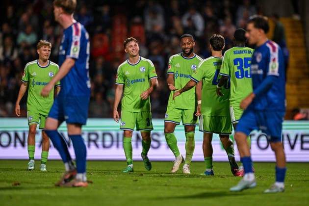 September 24, 2026, Soccer, 2026–2027 Season, Friendly Match, Rot-Weiß Oberhausen vs. FC Schalke 04, Moussa Sylla of FC Schalke 04 celebrates scoring the goal to make it 2–3, xRHR PHOTO YYx Copyright: KROEGER RHR-FOTOx RHR-FOTO YY