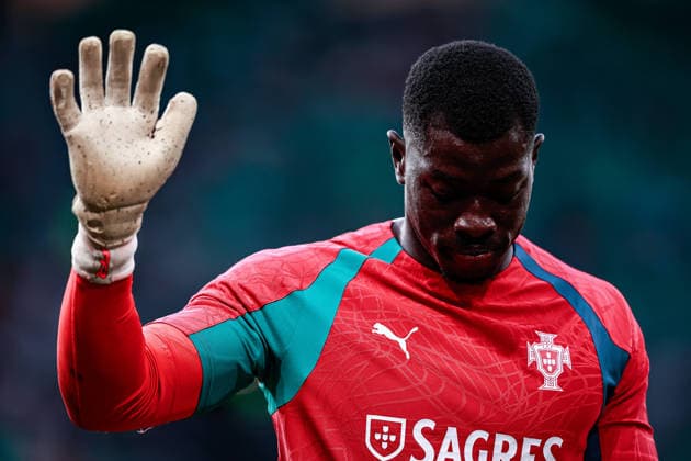 September 24, 2026, Lisboa, Lisboa, Portugal: Samuel Soares of Portugal national team, Nationalteam warming up during the UEFA Nations League 2026Ã¢â‚¬27 League Phase Matchday 1 match between Portugal and Wales at Estadio Jose Alvalade in Lisbon, Portugal Lisboa Portugal - ZUMAg283 20260924_zsp_g283_023 Copyright: xJoaoxGregoriox