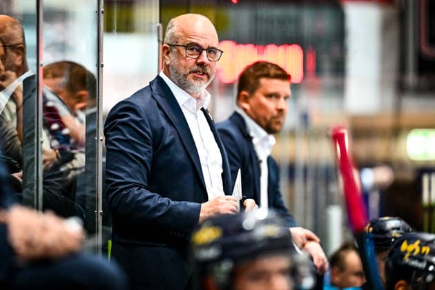 Stefan Nyman, Head Coach, Iserlohn Roosters, GER, Iserlohn Roosters vs. Augsburger Panther, Ice Hockey, Penny DEL, Matchday 3, 2026–2027 Season, September 24, 2026, GER, Iserlohn Roosters vs. Augsburger Panther, Ice Hockey, Penny DEL, Matchday 3, 2026–2027 Season, September 24, 2026, Iserlohn Copyright: xJonasxBrockmann Eibner-Pressefotx EP_JBN