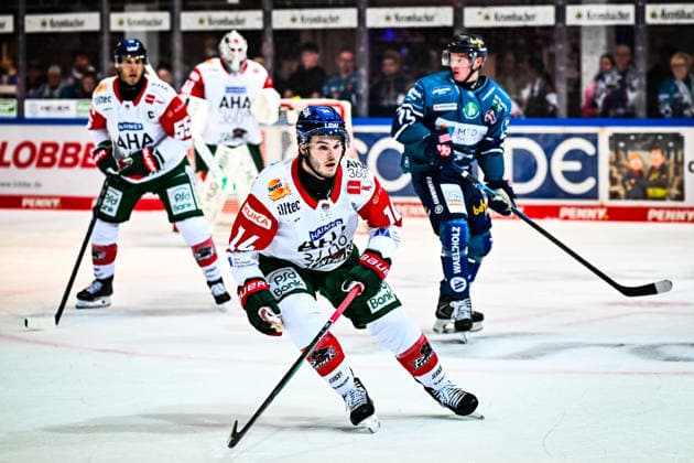 D. J. Busdeker, Augsburger Panther, 14, GER, Iserlohn Roosters vs. Augsburger Panther, Ice Hockey, Penny DEL, Matchday 3, 2026–2027 Season, September 24, 2026, GER, Iserlohn Roosters vs. Augsburger Panther, Ice Hockey, Penny DEL, Matchday 3, 2026–2027 Season, September 24, 2026, Iserlohn Copyright: xJonasxBrockmann Eibner-Pressefotx EP_JBN