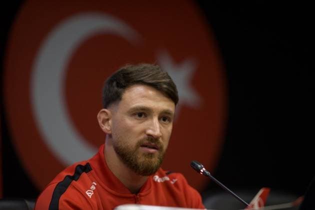 Ahead of Turkiye v France - UEFA Nations League KOCAELI, TURKIYE - SEPTEMBER 24: Turkish national football player Salih Ozcan attends a press conference, PK, Pressekonferenz ahead of the upcoming UEFA Nations League League A Group 1 match between France and Turkiye at Kocaeli Stadium in Kocaeli, Turkiye, on September 24, 2026. Tahir Turan Eroglu Anadolu Kocaeli Turkey. Editorial use only. Please get in touch for any other usage.  Copyright: x2026xAnadoluxTahirxTuranxEroglux