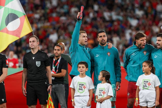 Lisbon, Portugal, September 24: Cristiano Ronaldo of Portugal cheers on his team during the UEFA Nations League 2026-27 League Phase Matchday 1 match between Portugal and Wales at Estadio José Alvalade on September 24, 2026, in Lisbon, Portugal Copyright: HMBxMedia JoaquimxFerreira