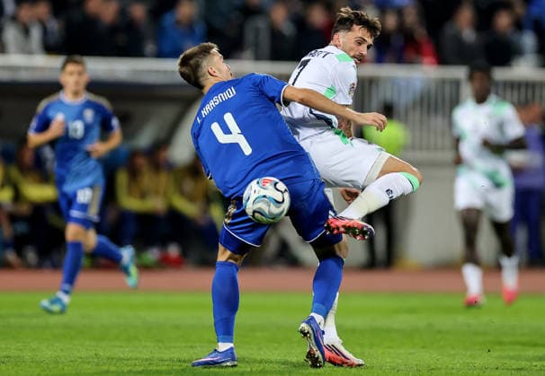 UEFA Nations League Group Stage, Fadil Vokrri Stadium, Pristina, Kosovo 24 9 2026 Kosovo vs Republic of Ireland Ireland s Troy Parrott and Ilir Krasniqi of Kosovo Troy Parrott and Ilir Krasniqi 24 9 2026  Copyright: xx RB1_4955