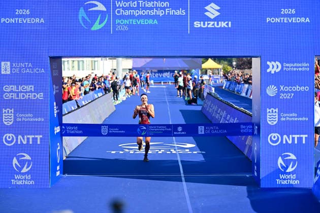 2026 World Triathlon Championship Finals Pontevedra Fanni Szalai of Hungary crosses the finish line and became a gold medallist of Junior Women race during the junior women race in 2026 World Triathlon Championship Finals Pontevedra at Pontevedra on September 24, 2026 in Pontevedra, Spain. Pontevedra Pontevedra Spain Copyright: xKaanxUcele PSxImagesxKaanxUcele PSxImagesx