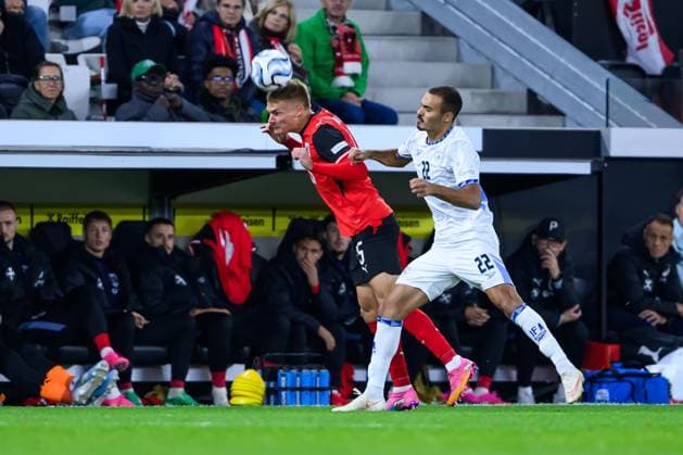 SOCCER - NL, AUT vs ISR LINZ,AUSTRIA,24.SEP.26 - SOCCER - UEFA Nations League, group stage, OEFB international match, Länderspiel, Nationalmannschaft Austria vs Israel. Image shows Stefan Posch (AUT) and Saied Abu Farchi (ISR).  GEPAxpictures xChristianxMoser