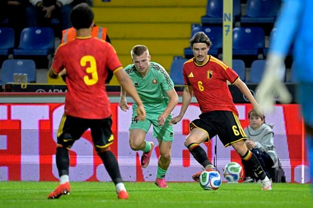 Belgium v Belarus - UEFA Under 21 2027 Championship WESTERLO, BELGIUM - SEPTEMBER 24 : Van De Perre Kamiel midfielder of Belgium U21, U 21 during UEFA Under 21 2027 Championship tournament league phase matchday 7 group I match between Belgium and Belarus on September 24, 2026 in Westerlo, Belgium, 24 09 2026 Westerlo Belgium  Copyright: xSesx