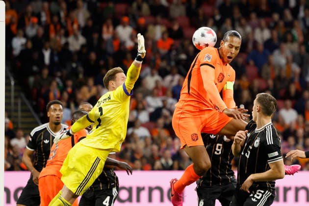 From left to right: Virgil van Dijk of the Netherlands scores what appears to be the 1-0 goal, which is disallowed by VAR; Brobbey blocks ter Stegen s path to the ball during the UEFA Nations League match between the Netherlands and Germany at the Johan Cruijff ArenA, Amsterdam, Netherlands, on September 24, 2026, during the UEFA Nations League match between the Netherlands and Germany at the Johan Cruijff ArenA, Amsterdam, Netherlands, on September 24, 2026 Copyright: HMBxMedia xHeikoxBecker