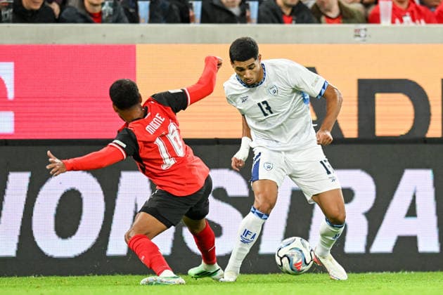 September 24, 2026, Upper Austria Arena Linz, AUT, UEFA Nations League 2026–27 Group B Austria vs. Israel; pictured: Phillipp Mwene (AUT) vs. Anan Khalaili (ISR). UEFA Nations League 2026–27 Group B match between Austria and Israel in Linz, Austria on September 24, 2026, Linz, Upper Austria, Austria