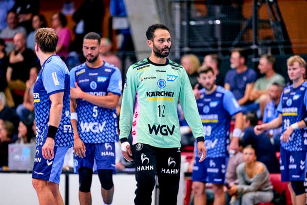 Mohamed Essam Moustafa El Tayar 12, TVB 1898 Stuttgart Philipp Ahouansou 5, TVB 1898 Stuttgart Max Haefner 3, TVB 1898 Stuttgart Disappointment Disappointed Unhappy Dejected September 24, 2026 Handball DHB Cup 2026–2027 Season, Round 2: TVB 1898 Stuttgart vs. HC Erlangen, Nuremberg Metropolitan Region, HCE PeKo xpexkox
