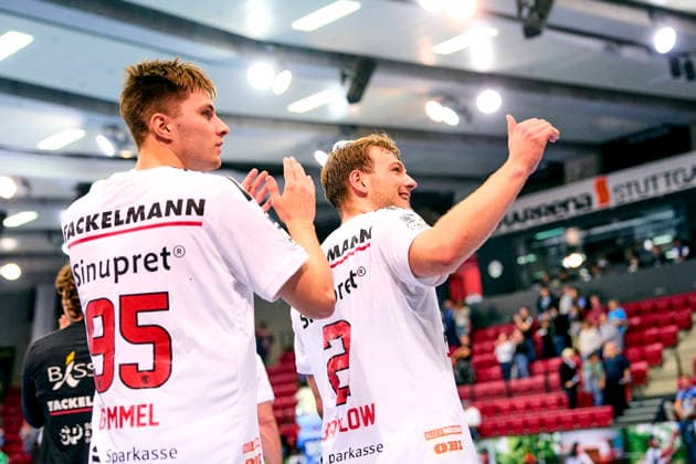 Celebrations after the game: Tim Goemmel 95, HC Erlangen with Frieder Bandlow 2, HC Erlangen September 24, 2026 Handball DHB Cup 2026–2027 Season, Round 2: TVB 1898 Stuttgart vs. HC Erlangen, Nuremberg Metropolitan Region, HCE PeKo xpexkox