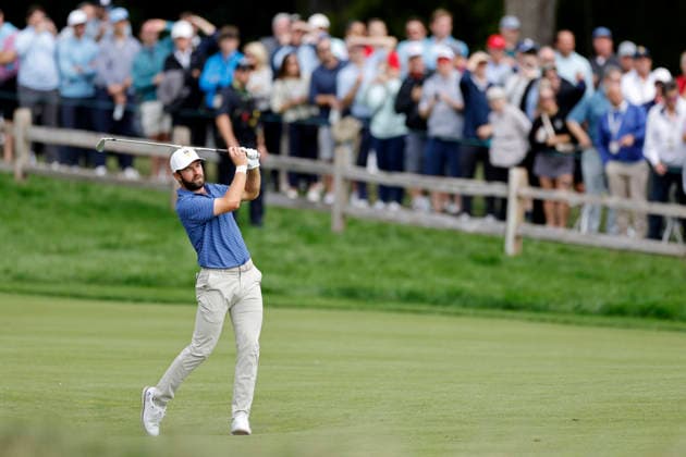 MEDINAH, IL - SEPTEMBER 24: Cameron Young of the United States plays from the fairway at the first hole during Thursday s Four-ball matches on day one of the Presidents Cup 2026 on September 24, 2026 at Medinah Country Club in Medinah, Illinois. (Photo by Joe Robbins Icon Sportswire) GOLF: SEP 24 Presidents Cup EDITORIAL USE ONLY Icon573260924018