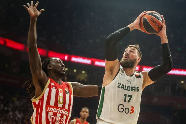Crvena Zvezda Belgrade v Zalgiris Kaunas - EuroLeague BELGRADE, SERBIA - SEPTEMBER 24: Jonas Valanciunas (17) of Zalgiris Kaunas in action during EuroLeague Basketball Regular Season Round 1 game between Crvena Zvezda Meridianbet Belgrade v Zalgiris Kaunas at Belgrade Arena on September 24, 2026 in Belgrade, Serbia. Filip Stevanovic Anadolu Belgrade Serbia. Editorial use only. Please get in touch for any other usage.  Copyright: x2026xAnadoluxFilipxStevanovicx