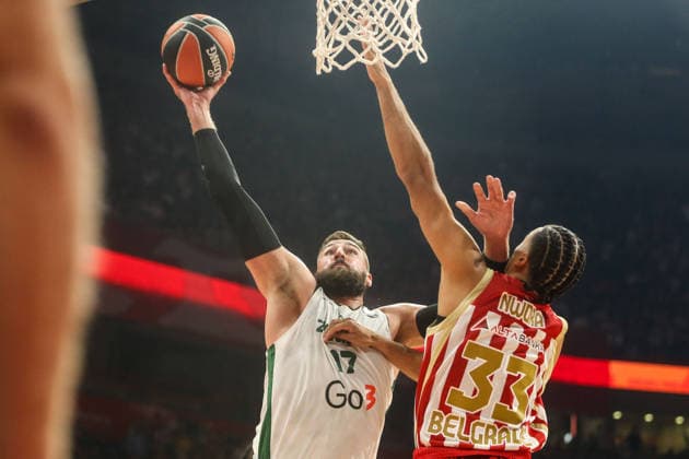 Crvena Zvezda Belgrade v Zalgiris Kaunas - EuroLeague BELGRADE, SERBIA - SEPTEMBER 24: Players in action during EuroLeague Basketball Regular Season Round 1 game between Crvena Zvezda Meridianbet Belgrade v Zalgiris Kaunas at Belgrade Arena on September 24, 2026 in Belgrade, Serbia. Filip Stevanovic Anadolu Belgrade Serbia. Editorial use only. Please get in touch for any other usage.  Copyright: x2026xAnadoluxFilipxStevanovicx