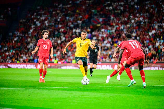 September 24, 2026, Lisbon, Lisbon, Portugal: Brennan Johnson of Wales in control of the ball during the UEFA Nations League match between Portugal and Wales at the EstoÂ¡dio Joso Alvalade on September 24, 2026 in Lisbon, Portugal. Lisbon Portugal - ZUMAr200 20260924_zsp_r200_009 Copyright: xNunoxReisinhox