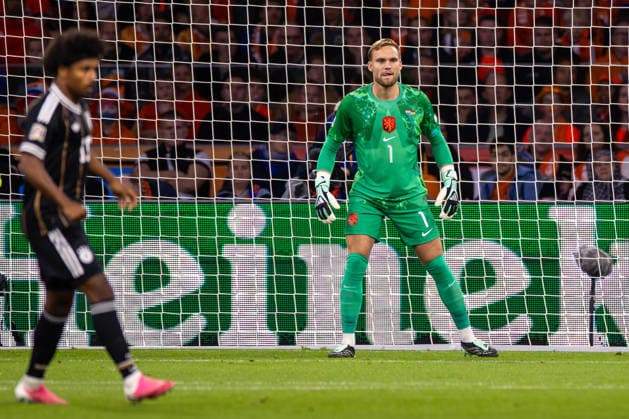 AMSTERDAM, NETHERLANDS - SEPTEMBER 24: Netherlands goalkeeper Bart Verbruggen looks on during the UEFA Nations League 2026 27 group phase match between Netherlands and Germany at Johan Cruijff ArenA on September 24, 2026 in Amsterdam, Netherlands.  Copyright: xRenexNijhuis MBxMediax