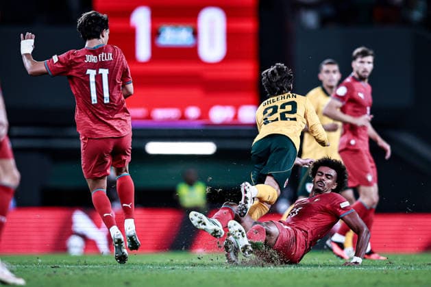 September 24, 2026, Lisboa, Lisboa, Portugal: Renato Veiga of Portugal national team, Nationalteam tackles Joshua Sheehan of Wales National Team during the UEFA Nations League 2026Ã¢â‚¬27 League Phase Matchday 1 match between Portugal and Wales at Estadio Jose Alvalade in Lisbon, Portugal Lisboa Portugal - ZUMAg283 20260924_zsp_g283_055 Copyright: xJoaoxGregoriox