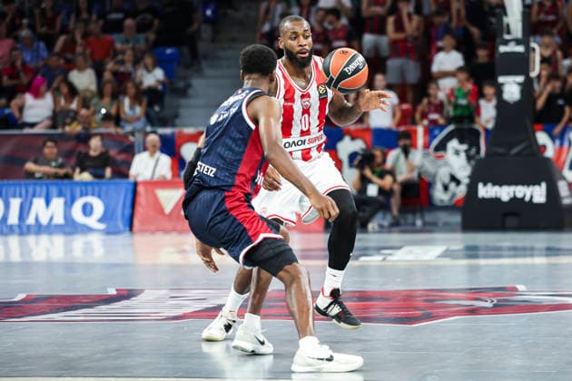 September 24, 2026, Vitoria-Gasteiz, Alava, Spain: Codi Miller-Mcintyre of Olympiacos Piraeus in action during the Turkish Airlines EuroLeague Regular Season Round 01 match between Baskonia Vitoria Gasteiz and Olympiacos Piraeus at Fernando Buesa Arena on September 24, 2026 in Vitoria-Gasteiz, Spain. Vitoria-Gasteiz Spain - ZUMAa181 20260924_zaa_a181_084 Copyright: xIrinaxR.xHx