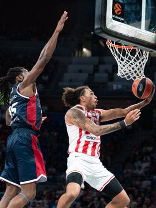 ESP Euroleague: Baskonia vs. Olympiacos BC — Tyson Ward of Olympiacos during the Euroleague game between Baskonia and Olympiacos BC, played at Buesa Arena on September 24, 2026, in Vitoria, Spain. VITORIA, Spain. Basketball Copyright: xAgenciaxLOFx