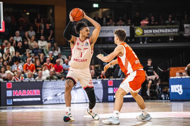 1 Basketball Bundesliga, easyCredit BBL, 2026–2027 Season, Men s Division, Regular Season, Matchday 2, September 24, 2026, RASTA Vechta, Bamberg Baskets, Jonathan Bähre, 1, BMA365, Bamberg Baskets in action, Vechta, RASTA Dome, Lower Saxony, Germany