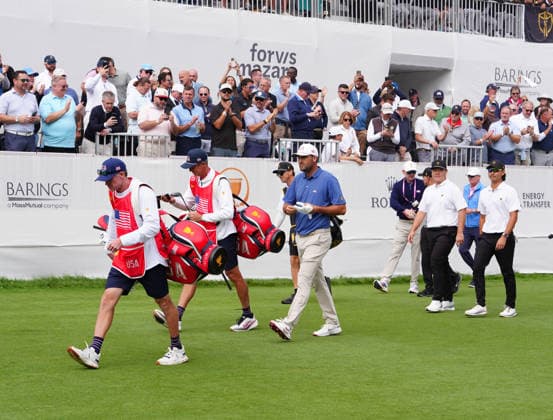 MEDINAH, IL - SEPTEMBER 24: Team USA golfer Scottie Scheffler and Team Europe golfers Sungjae Im and Min Woo Lee walk the first hole during the first round of the 2026 Presidents Cup on September 24, 2026, at Medinah Country Club in Medinah, Illinois. (Photo by Brian Spurlock Icon Sportswire) GOLF: SEP 24 Presidents Cup EDITORIAL USE ONLY Icon26092429
