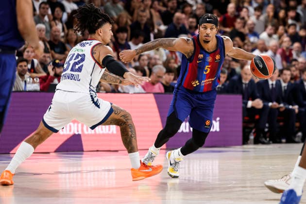 September 24, 2026, Barcelona, Barcelona, Spain: Juntin Robinson of FC Barcelona, Barca in action during the EuroLeague Regular Season Round 1 match played between FC Barcelona and Anadolu Efes at Palau Blaugrana on September 24, 2026 in Barcelona, Spain. FC Barcelona V Anadolu Efes - Euroleague 2026 2027  - ZUMAa181 20260924_zaa_a181_091 Copyright: xJavierxBorregox