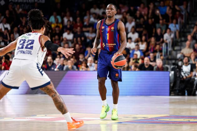September 24, 2026, Barcelona, Barcelona, Spain: Umoja Gibson of FC Barcelona, Barca in action during the EuroLeague Regular Season Round 1 match played between FC Barcelona and Anadolu Efes at Palau Blaugrana on September 24, 2026 in Barcelona, Spain. Barcelona Spain - ZUMAa181 20260924_zaa_a181_095 Copyright: xJavierxBorregox