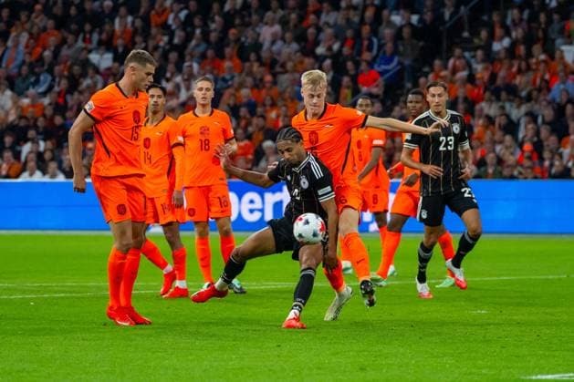 Soccer, Men s, 2026–27 Season, UEFA Nations League League A, Group 2, Matchday 1 in Amsterdam, Netherlands vs. Germany; from left: Micky van de Ven (Netherlands), Kevin Schade (Germany), Jan Paul van Hecke (Netherlands); September 24, 2026, Copyright: xMatthiasxKochx
