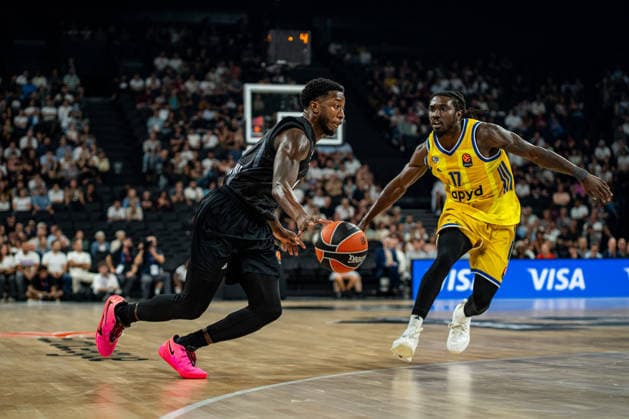 ASVEL - Maccabi Tel Aviv à Décines-Charpieu le 24 septembre 2026. Nicolas Liponne MAXPPP - Décines-Charpieu 24 09 2026 Myles Cale lors du match de basket entre l ASVEL de Lyon-Villeurbanne et le Maccabi Tel Aviv dans le cadre de la 1re journée de la compétition européenne Turkish Airlines EuroLeague, à la LDLC Arena de Décines-Charpieu, le 24 septembre 2026. A basketball game between ASVEL Lyon-Villeurbanne and Maccabi Tel Aviv as part of the first round of the Turkish Airlines EuroLeague, at the LDLC Arena in Décines-Charpieu on September 24, 2026. Décines-Charpieu Auvergne Rhône-Alpes France  Copyright: xMAXPPPxNicolasxLiponnex NLP202609245747 NLP202609245747