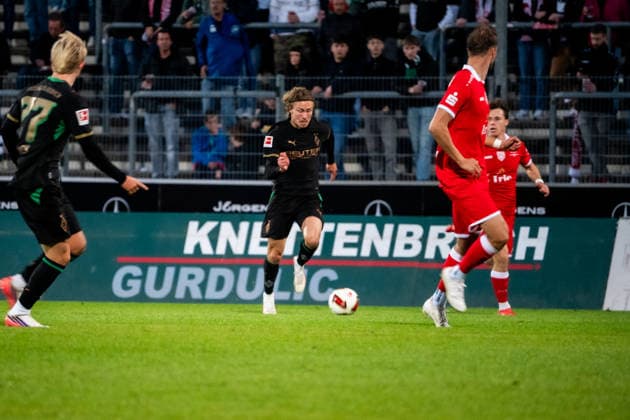 Germany Friendly Match, 2026-2027 Preseason: Sportfreunde Siegen vs. Borussia Mönchengladbach, Thursday, September 24, 2026, Leimbach Stadium, Siegen; Hugo Bolin of Borussia Mönchengladbach, No. 38, in action at Siegen s Leimbach Stadium, Germany Copyright: xOrhanxHabashx