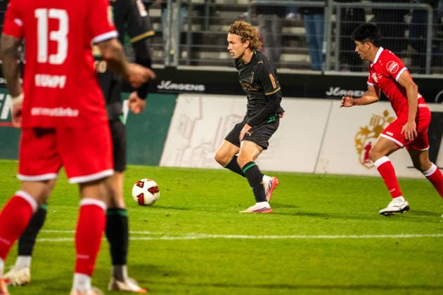Germany Friendly Match, 2026-2027 Preseason: Sportfreunde Siegen vs. Borussia Mönchengladbach, Thursday, September 24, 2026, Leimbach Stadium, Siegen. Hugo Bolin (Borussia Mönchengladbach), 38, Siegen, Leimbach Stadium, Germany Copyright: xOrhanxHabashx