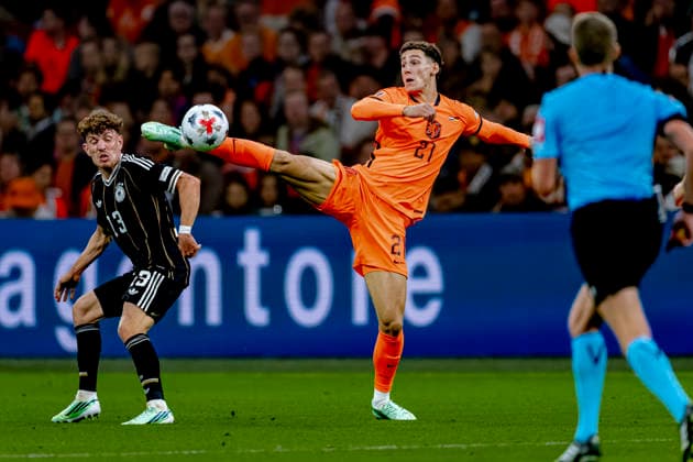 AMSTERDAM: German defender Philipp Treu and Dutch forward Ruben van Bommel during the UEFA Nations League match between the Netherlands and Germany at the Johan Cruijff ArenA on September 24, 2026, in Amsterdam, the Netherlands. Photo by DeFodi Images