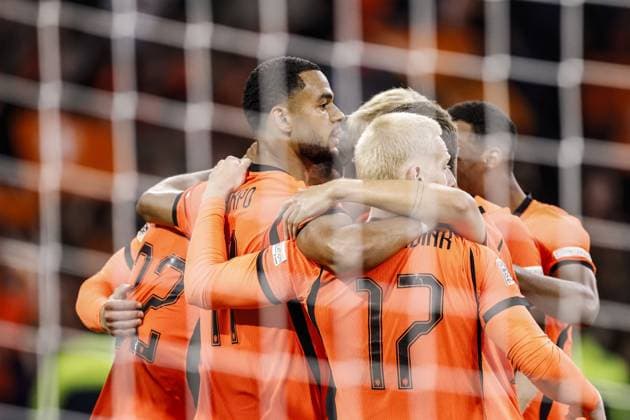 AMSTERDAM - (LR) Denzel Dumfries of the Netherlands, Cody Gakpo of the Netherlands, and Mexx Meerdink of the Netherlands celebrate the 1-1 during the UEFA Nations League match between the Netherlands and Germany at the Johan Cruijff ArenA on September 24, 2026, in Amsterdam, the Netherlands. MAURICE VAN STEEN ANP UEFA Nations League 2026 27 xVIxANPxSportx xMauricexvanxSteenxIVx 569980413 originalFilename: 569980413.jpg