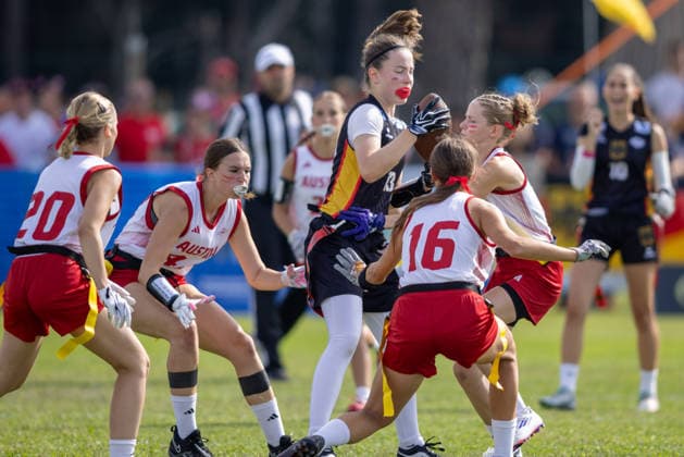 one German Player against four Austria Player, U17, U 17 Girls Germany vs Austria IFAF European Youth Championships 2026, 24.09.2026 Lido Delle Nazioni Lido Delle Nazioni Italia Copyright: xPFA BjörnxKeckerx