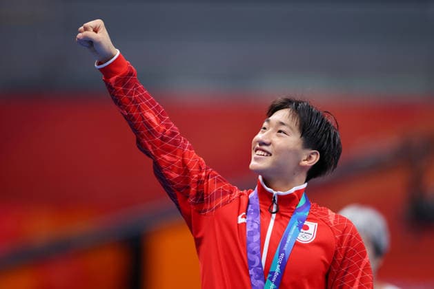 Shin Ohashi (JPN), SEPTEMBER 24, 2026 - Swimming : Men s 200m Breaststroke Medal Ceremony at Tokyo Aquatics Centre during the Asian Games Aichi-Nagoya 2026 in Tokyo, Japan. Noxthirdxpartyxsales  aflo_350532929 NaokixMoritax