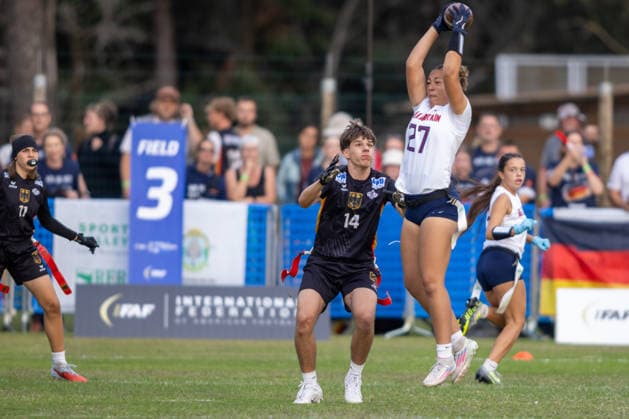 great britain player catch the ball, U15 Mixed Germany vs Great Britain IFAF European Youth Championships 2026, 24.09.2026 Lido Delle Nazioni Lido Delle Nazioni Italia Copyright: xPFA BjörnxKeckerx