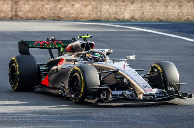 AZERBAIJAN, BAKU - SEPTEMBER 24, 2026: Audi Revolut driver Gabriel Bortoleto competes in a race during the 2026 Formula One Azerbaijan Grand Prix at the Baku City Circuit 2026 Formula One Azerbaijan Grand Prix  - ZUMAt113 20260924_zaa_t113_501 Copyright: xDanilxAikinx