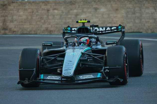 (260925) -- BAKU, Sept. 25, 2026 -- Mercedes Andrea Kimi Antonelli of Italy competes during the practice session of the Formula One Azerbaijan Grand Prix at the Baku City Circuit in Baku, capital of Azerbaijan, Sept. 24, 2026. ) (SP)AZERBAIJAN-BAKU-F1-GRAND PRIX 2026-PRACTICE ChenxJunfeng 